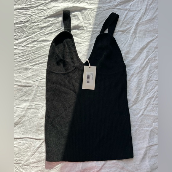 NWT: Brodie Cashmere Top in Size M